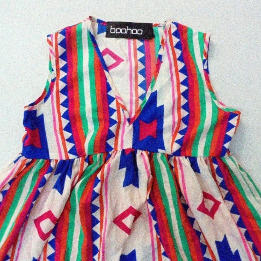 Boohoo Women's Large Aztec Woven Smock Dress